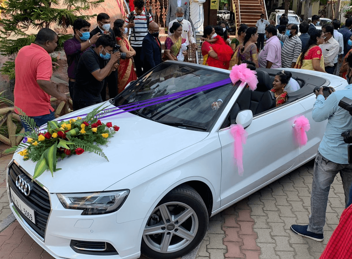 Hire Rolls Royce car in Chennai