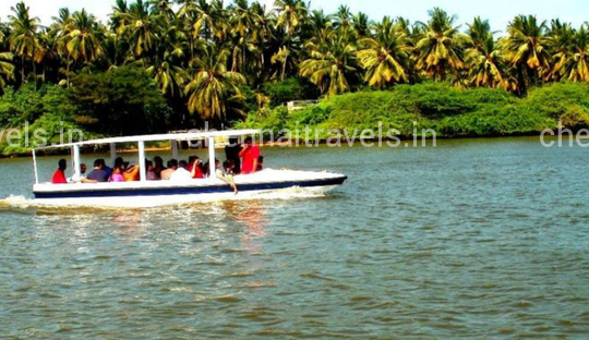 Chunnambar boat house in Pondicherry